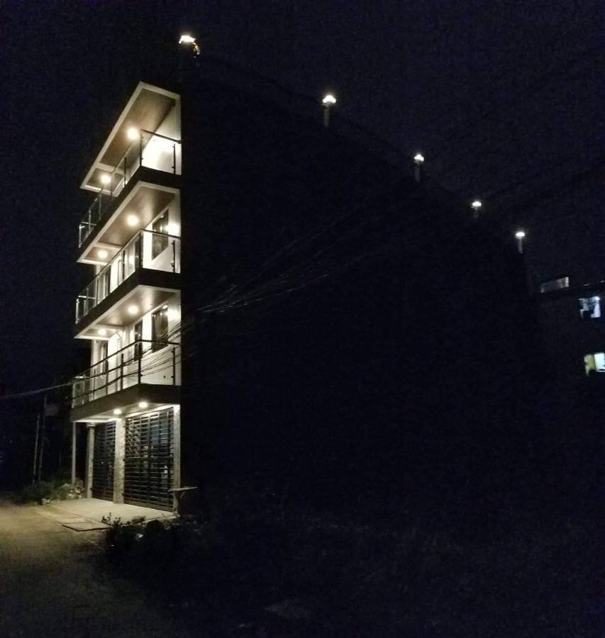 Bacoor Jsk Apartment מראה חיצוני תמונה